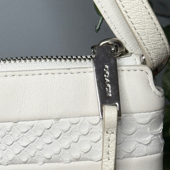 Coach Patchwork High Rise Shoulder Bag RARE - Picture 7 of 16